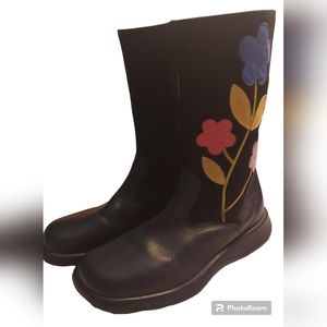 Girl's ELEFANFEN Tall Blk. Leather & Suede Boots. Sz. 3 1/2.